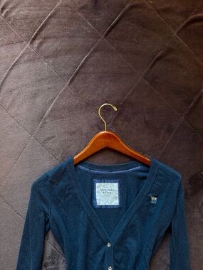 Long layering vintage A&F y2k Cardigan